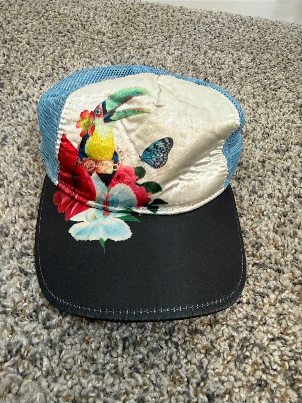 vintage Oilily tropical toucan trucker hat. It features a classic Y2K-era